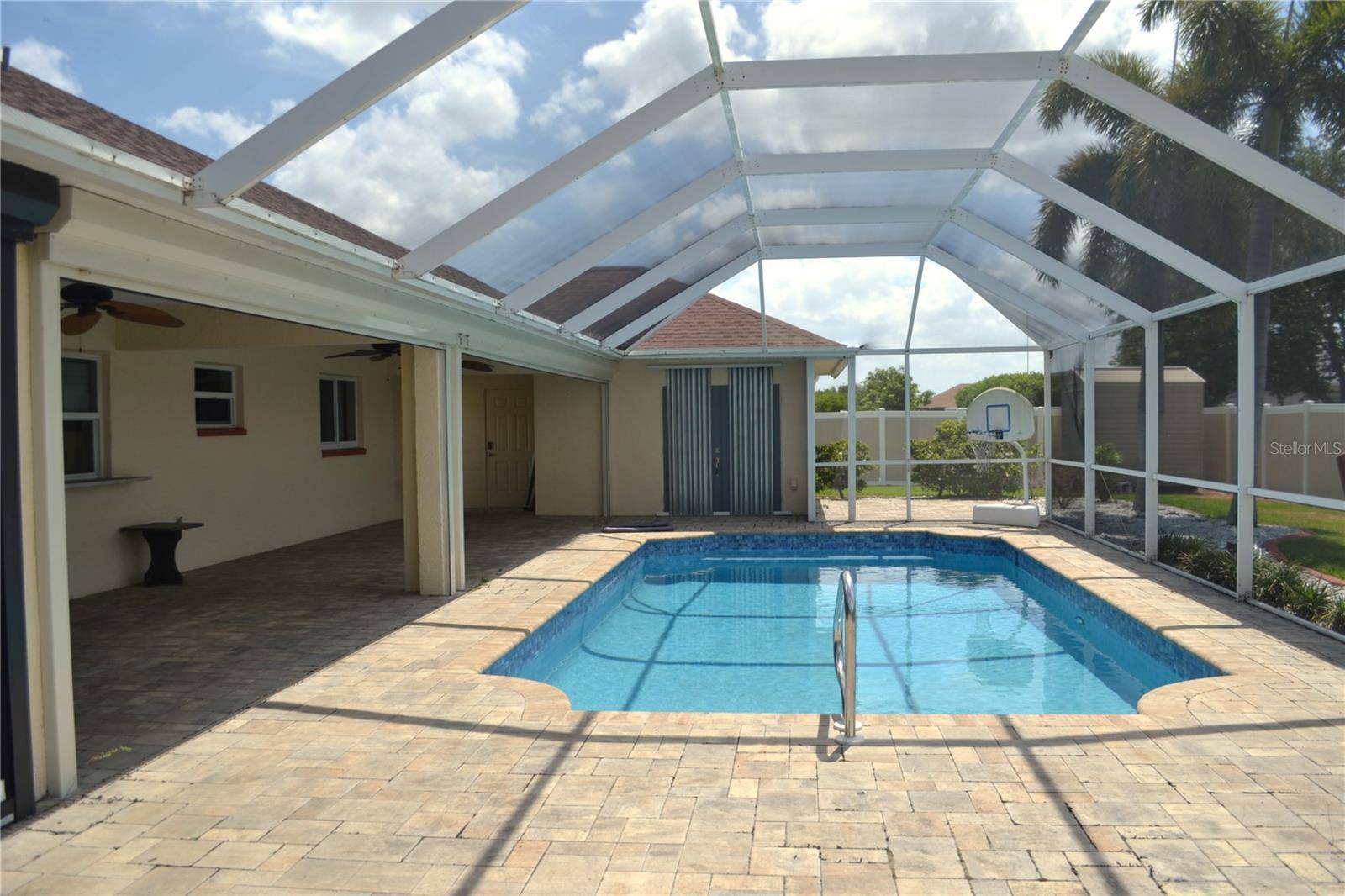 Cape Coral, FL 33993,1118 NW 17TH ST