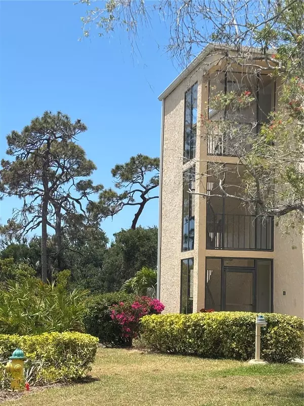 Venice, FL 34285,618 BIRD BAY DR S #109