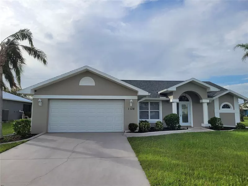 1128 SW 45TH TER, Cape Coral, FL 33914