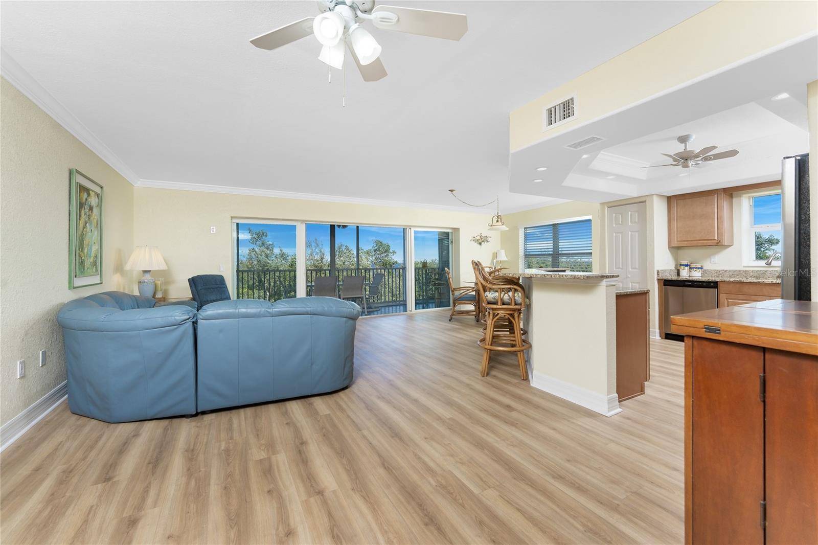 Punta Gorda, FL 33950,101 N MARION CT #215