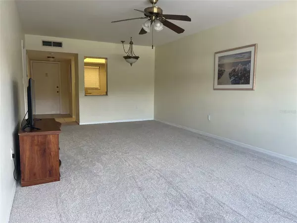 Port Charlotte, FL 33952,3100 HARBOR BLVD #207