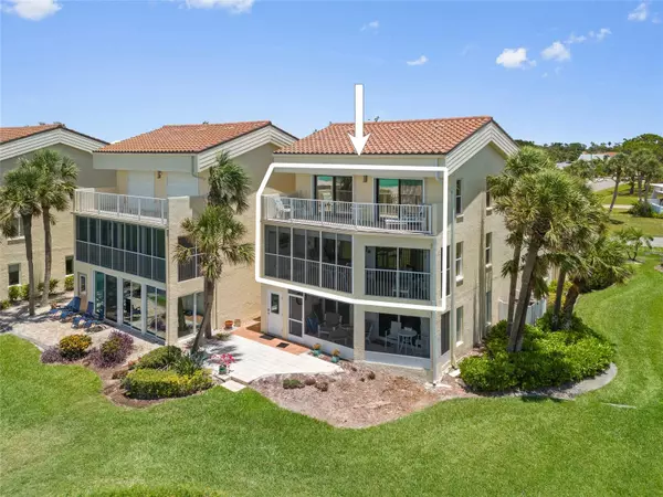 Venice, FL 34285,876 GOLDEN BEACH BLVD #876