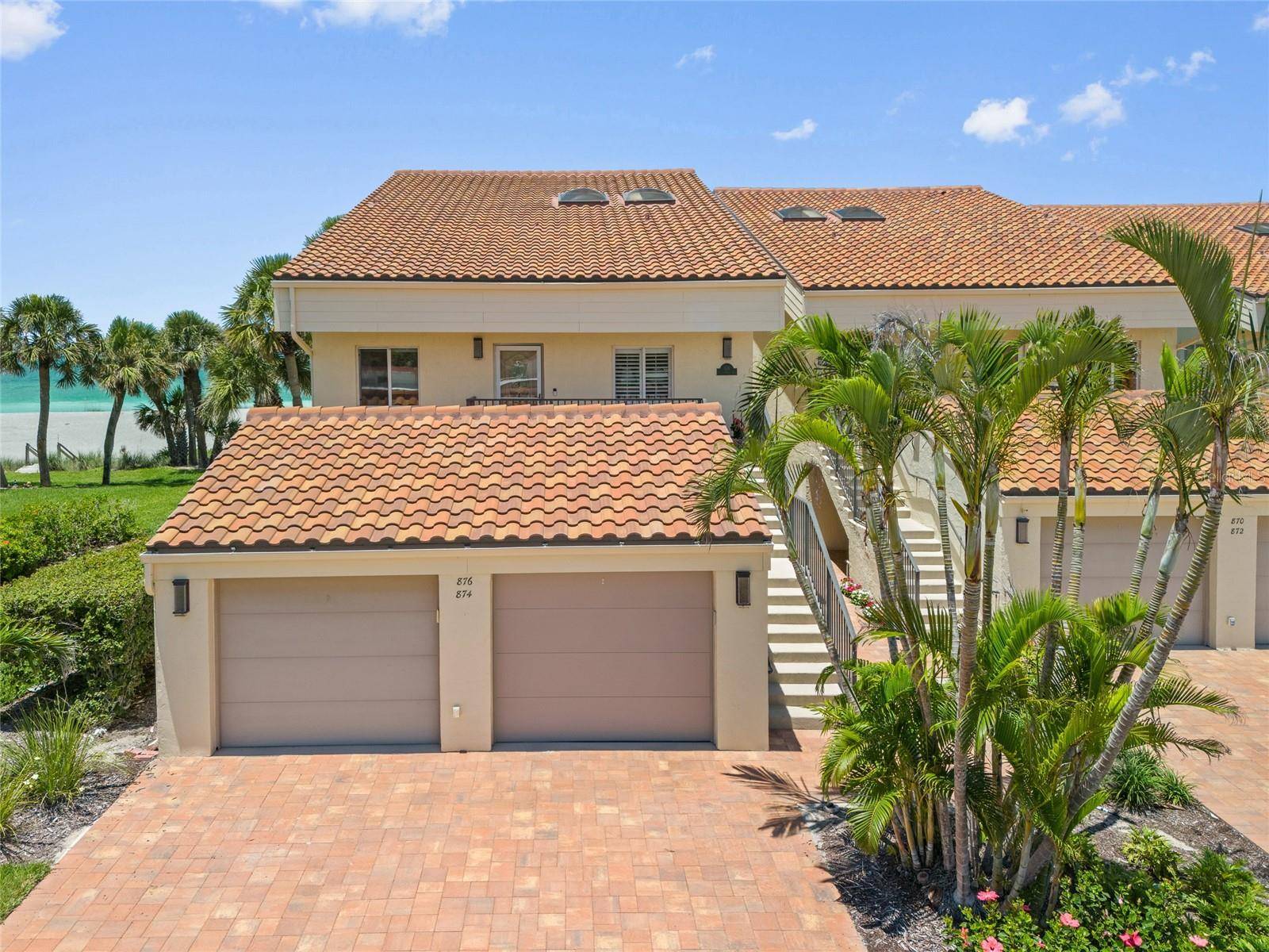 Venice, FL 34285,876 GOLDEN BEACH BLVD #876