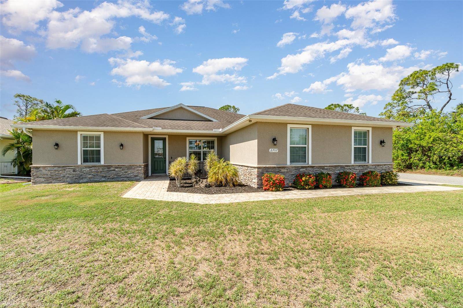 2707 AUBURN BLVD, Port Charlotte, FL 33948