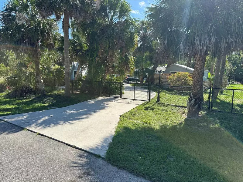 214 ROCKAWAY ST, Port Charlotte, FL 33954