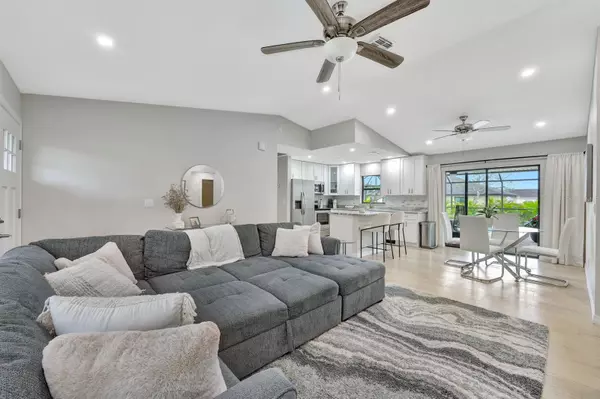Cape Coral, FL 33990,131 SE 7TH PL