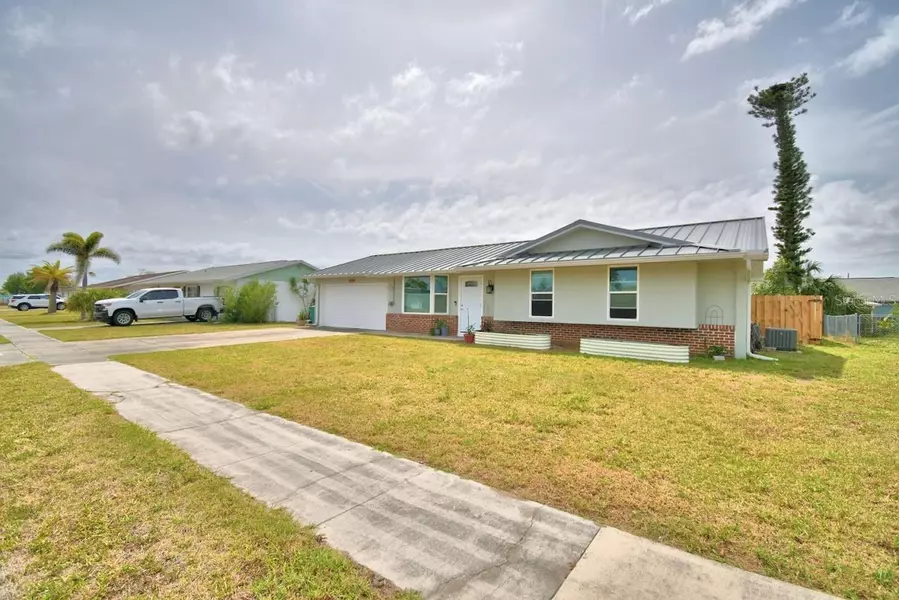 13495 NEWPORT AVE, Port Charlotte, FL 33981
