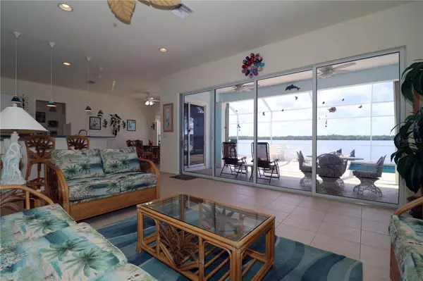 Punta Gorda, FL 33983,3772 PEACE RIVER DR