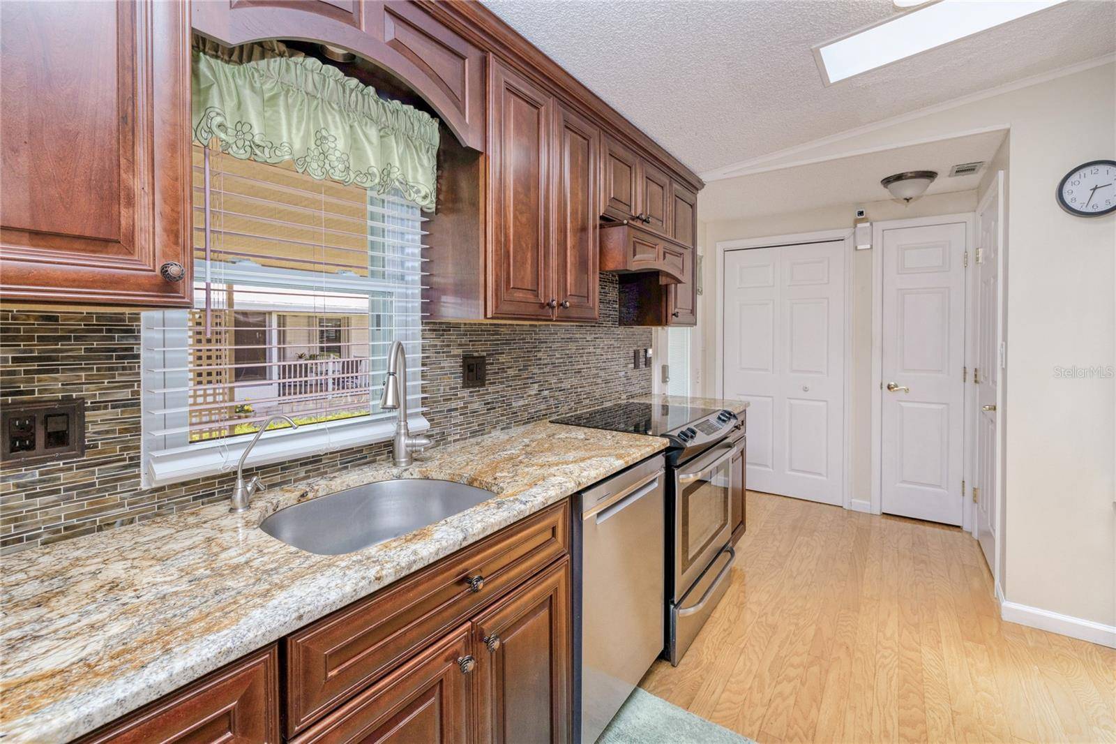 Punta Gorda, FL 33955,15550 BURNT STORE RD #18