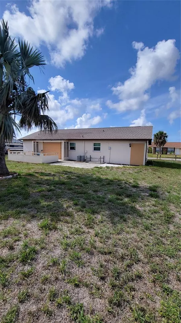 Port Charlotte, FL 33981,13366 BALLON AVE