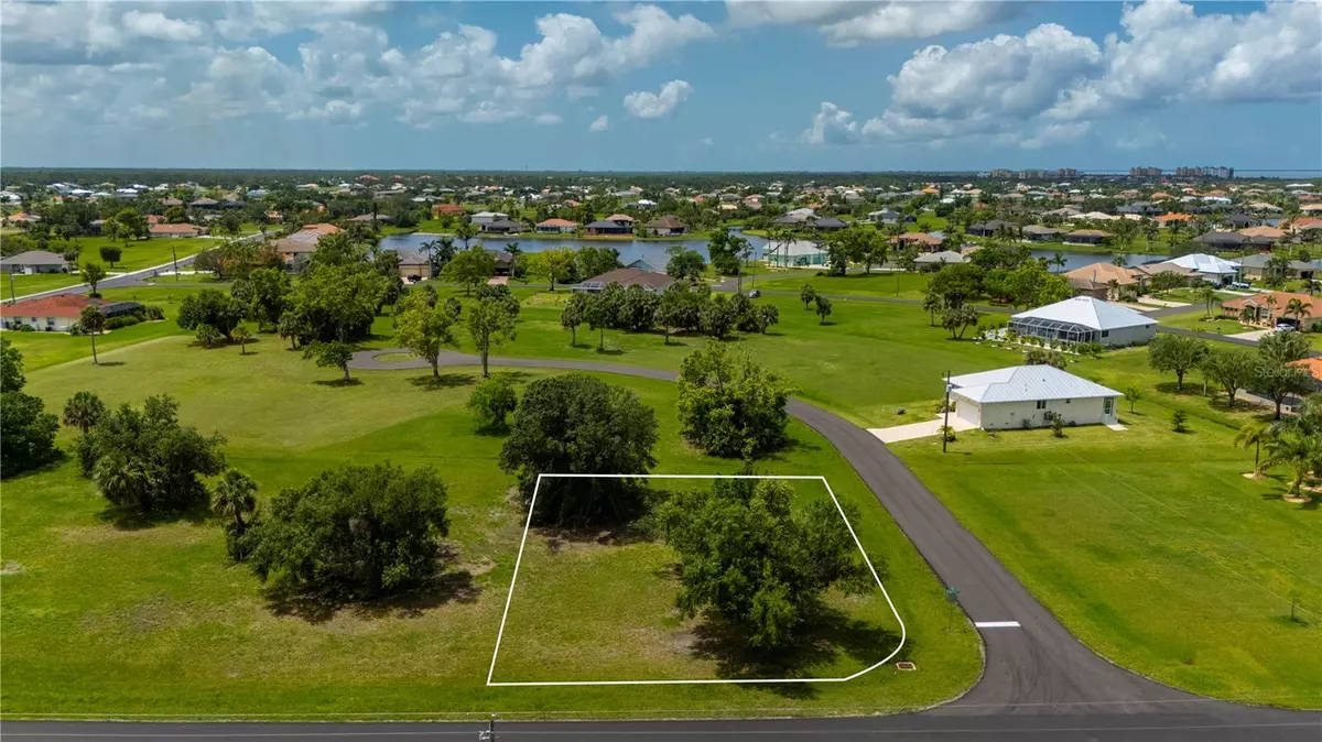 Punta Gorda, FL 33955,16842 ACAPULCO RD