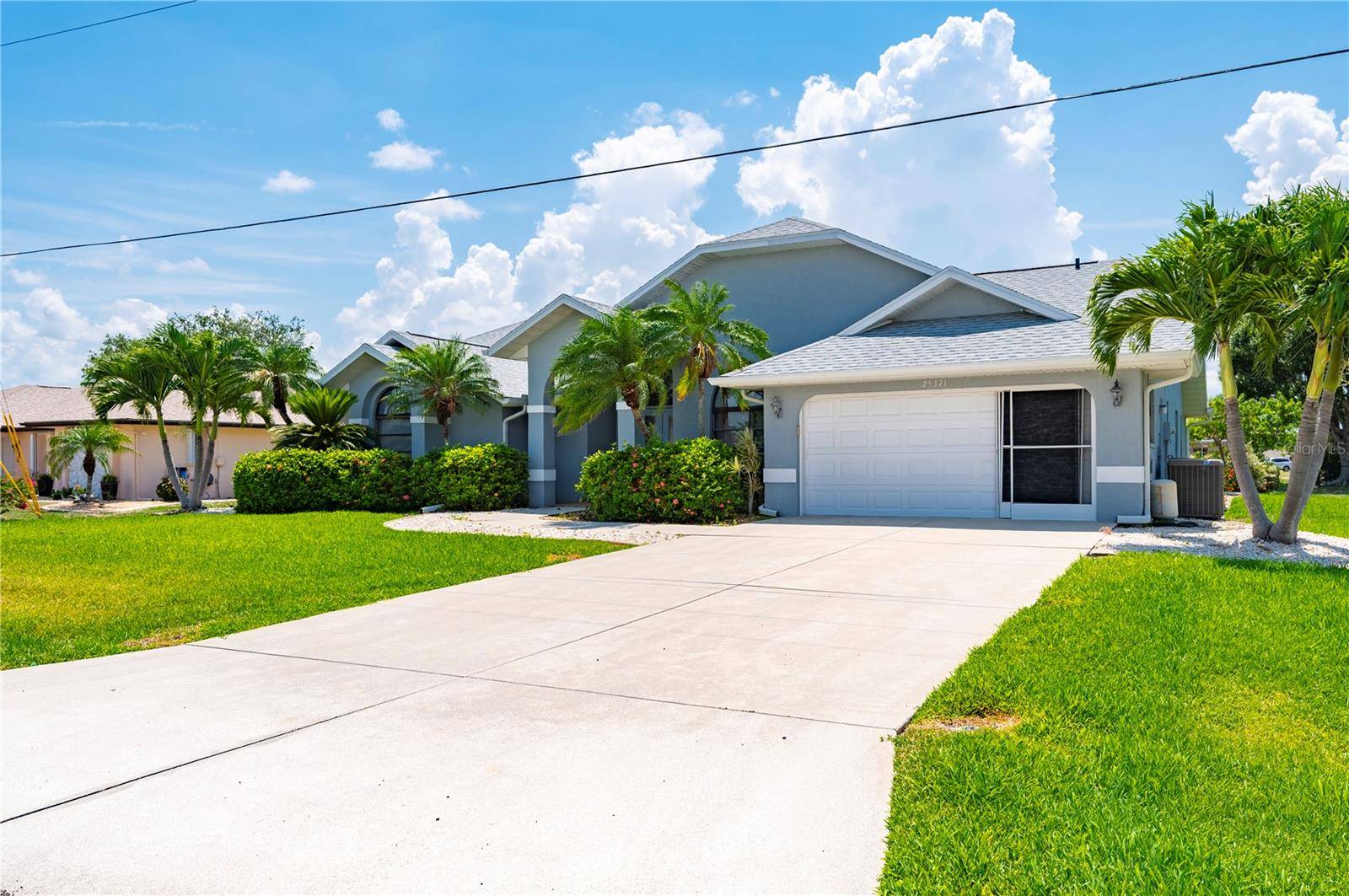 Punta Gorda, FL 33983,25371 PALADIN LN