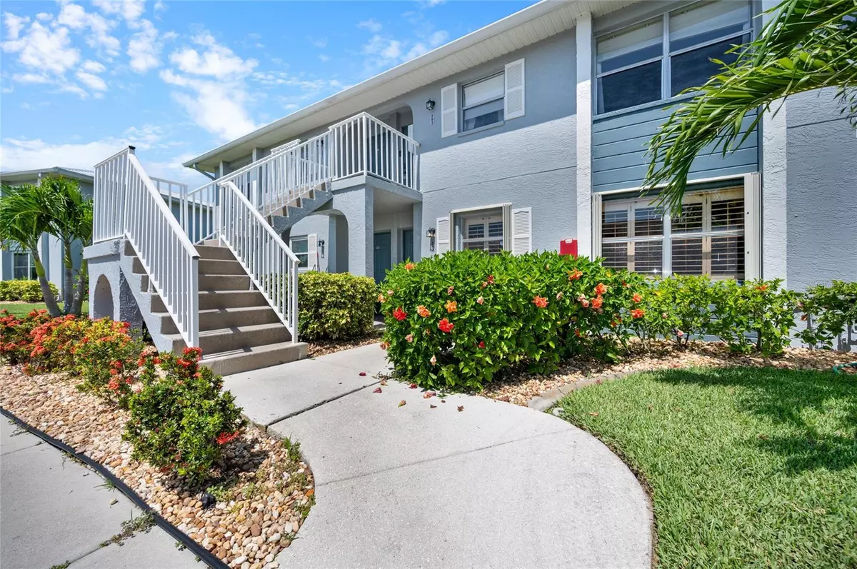 Punta Gorda, FL 33983,25050 SANDHILL BLVD #A2