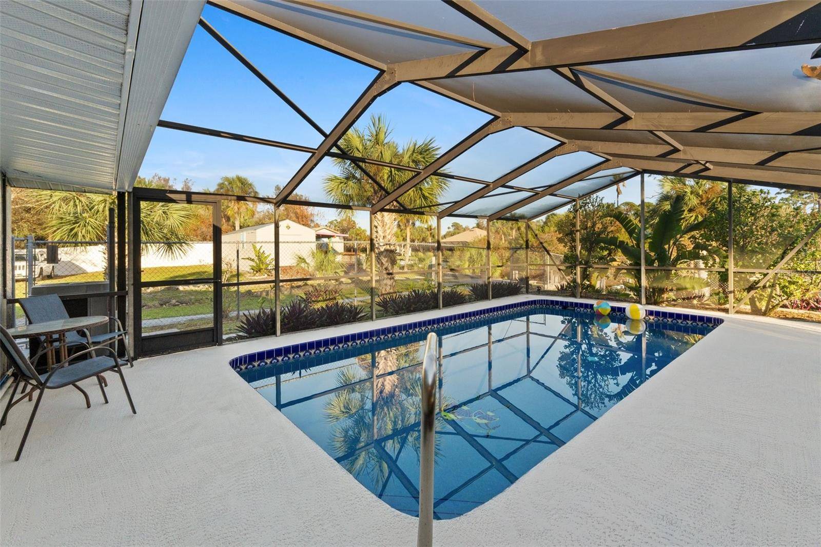 Port Charlotte, FL 33953,372 CORY ST