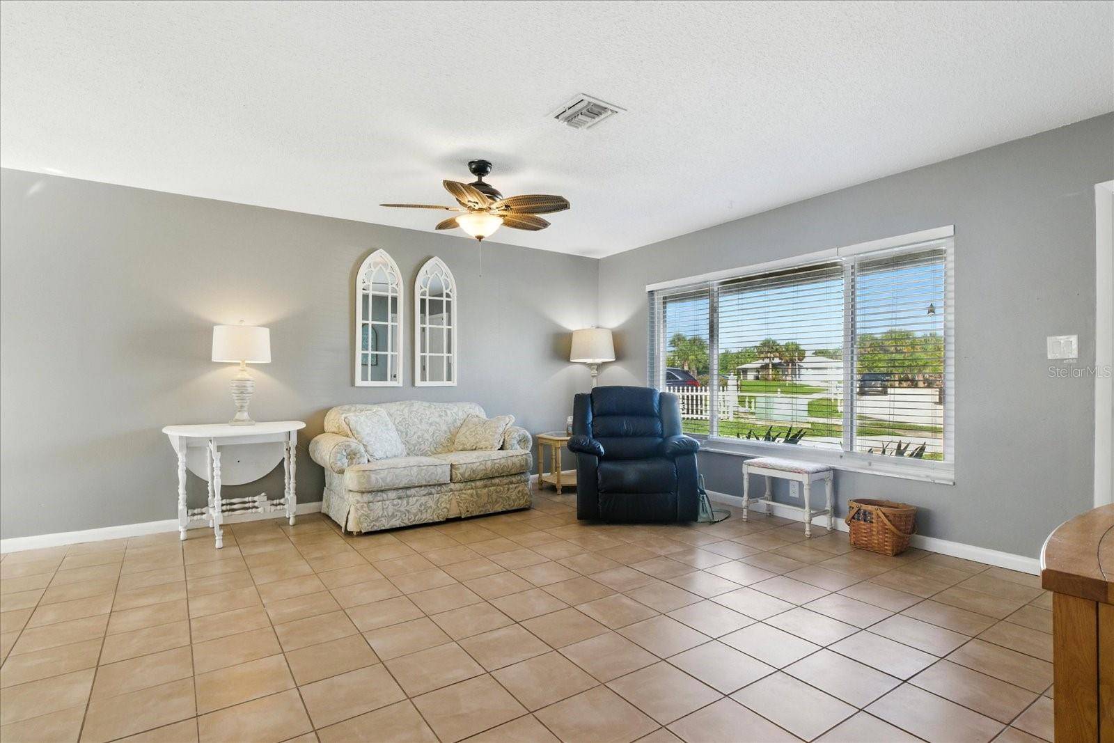 Port Charlotte, FL 33981,6382 CUTLER TER