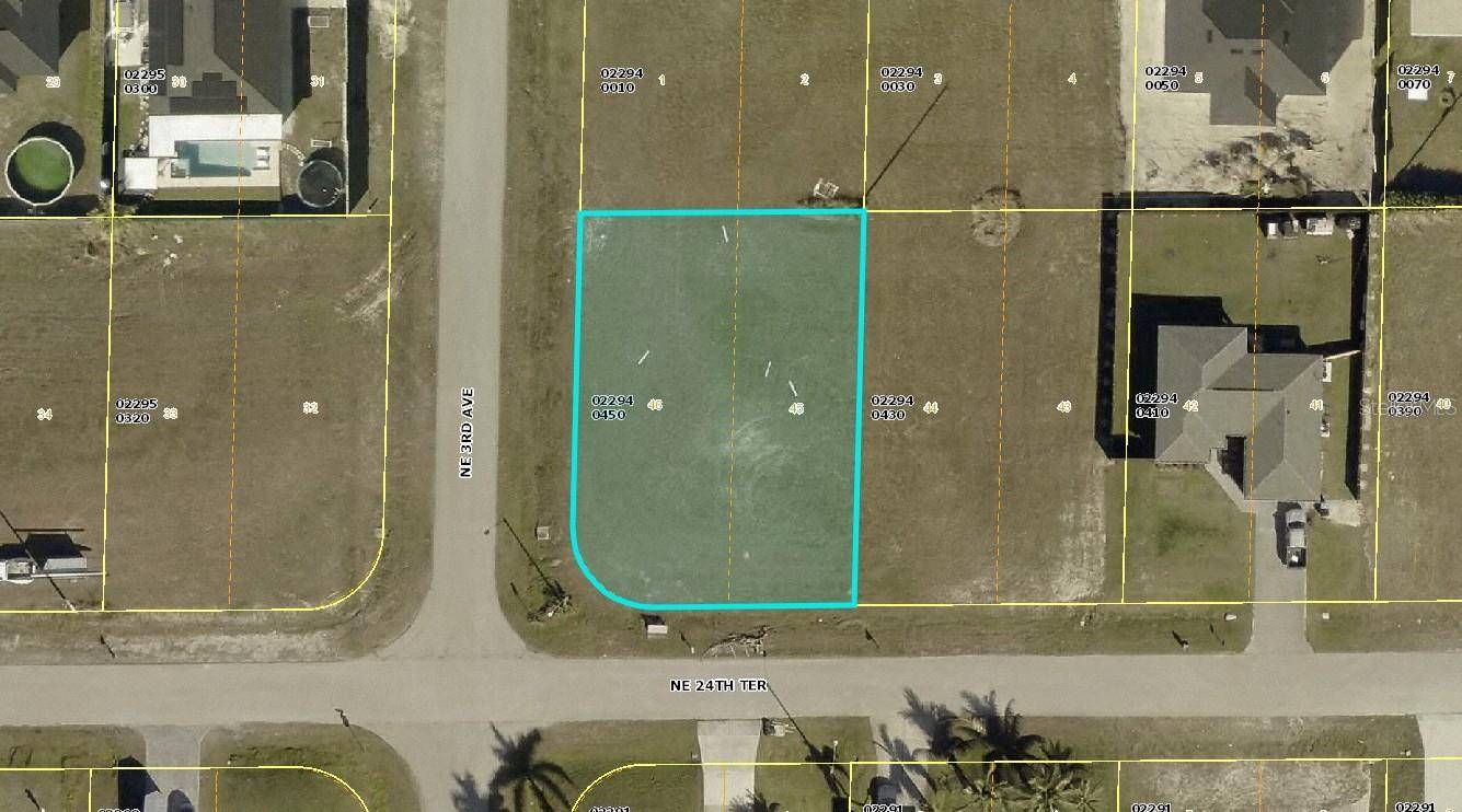 301 NE 24TH TER, Cape Coral, FL 33909