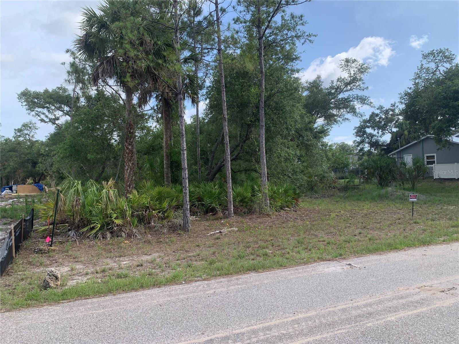 Port Charlotte, FL 33948,17505 CLOVER