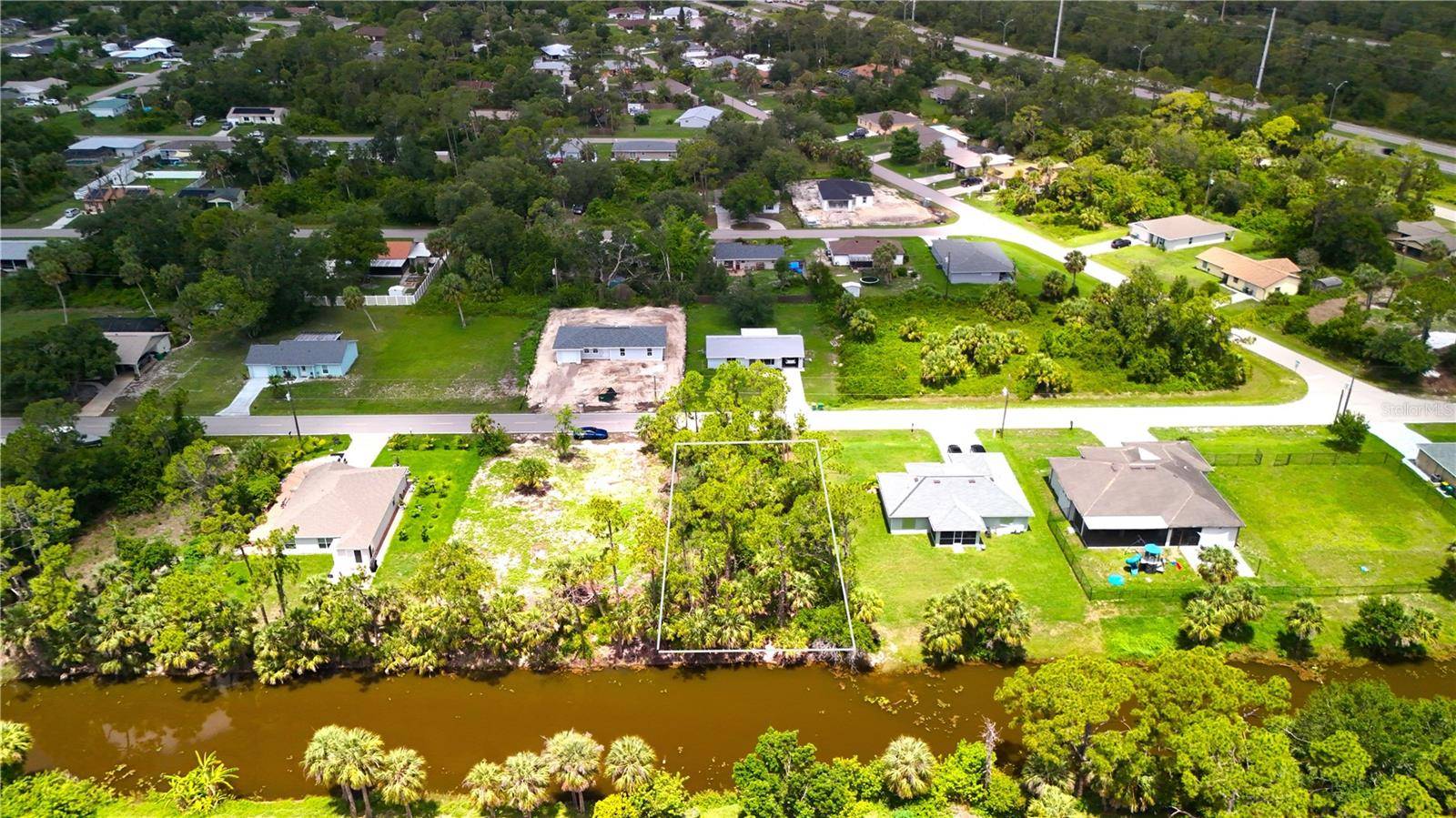 Port Charlotte, FL 33954,256 YORKSHIRE ST
