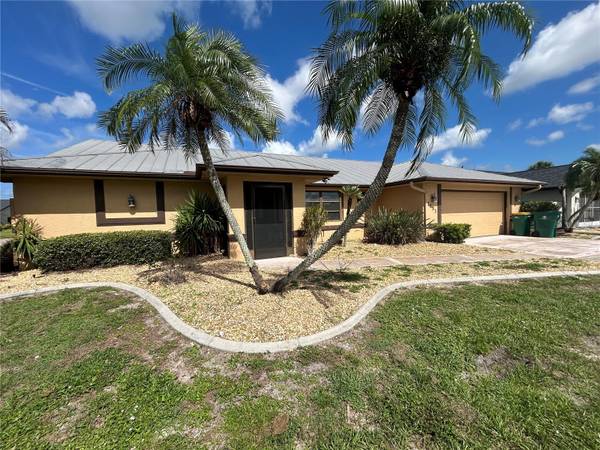 2093 RIO DE JANEIRO AVE, Punta Gorda, FL 33983
