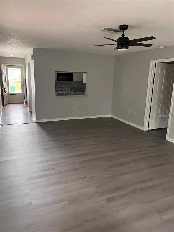 Englewood, FL 34224,10340 KIDRON AVE #B