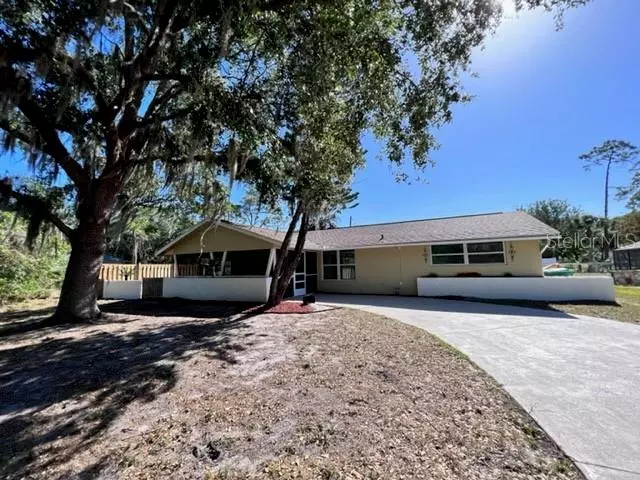 Port Charlotte, FL 33954,424 VANNELL ST