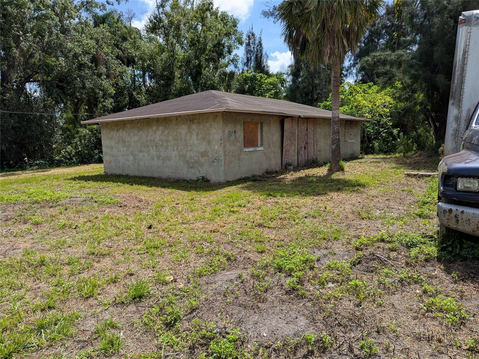Arcadia, FL 34266,301 S DADE AVE