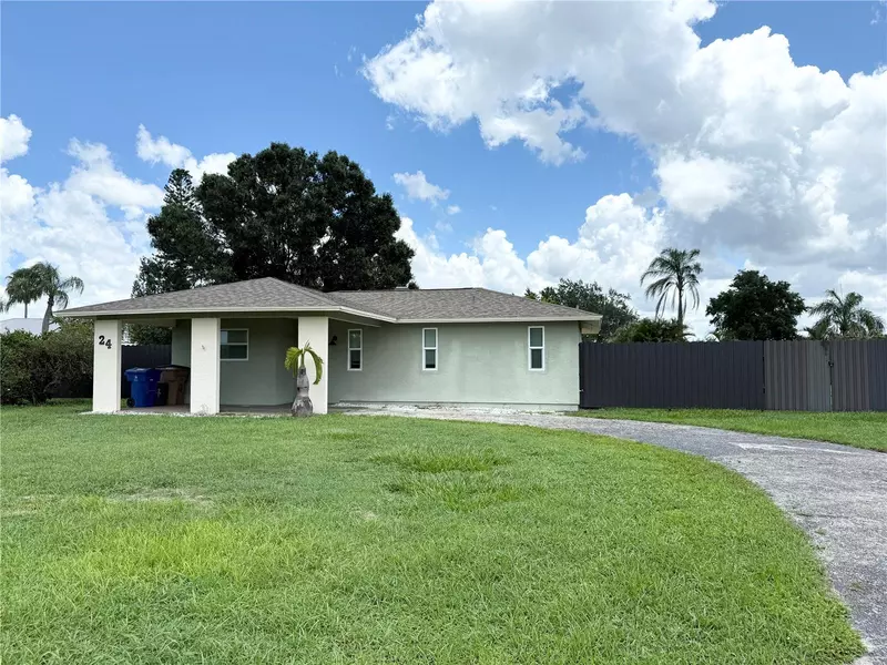 24 CHARWOOD CIR, Lehigh Acres, FL 33936