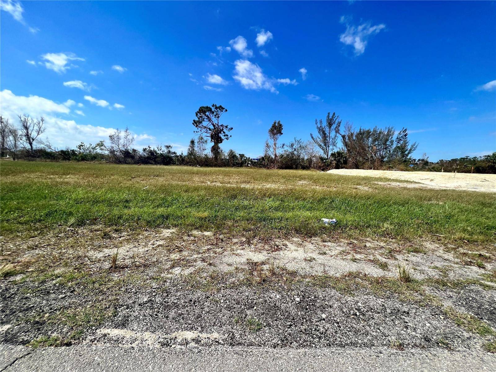 Cape Coral, FL 33909,3024 NE 6TH AVE