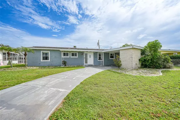 21524 EDGEWATER DR, Port Charlotte, FL 33952