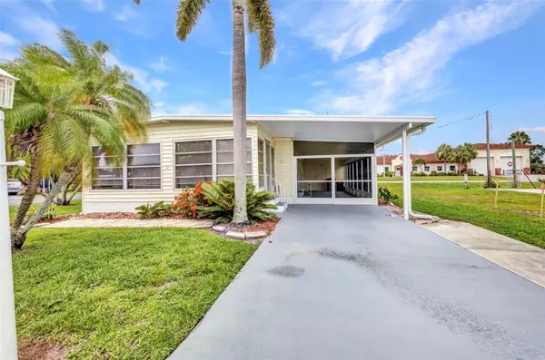 Punta Gorda, FL 33950,10100 BURNT STORE RD #21