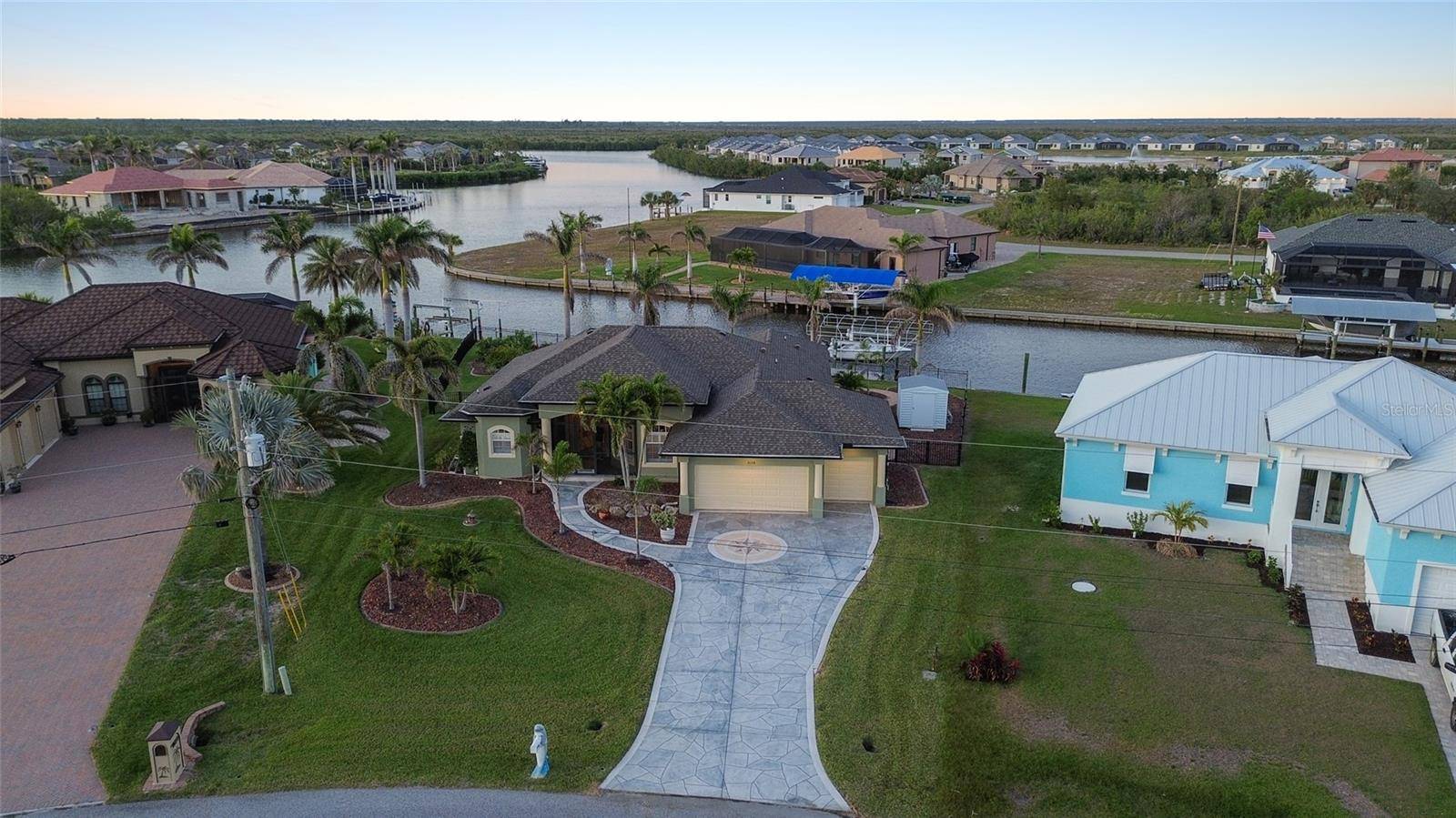 8178 ARLEWOOD CIR, Port Charlotte, FL 33981