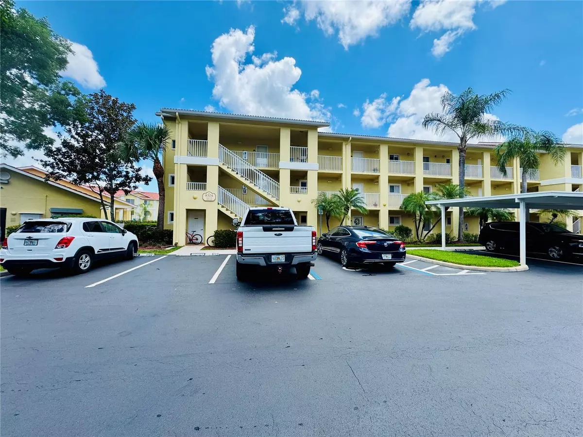 Naples, FL 34119,8304 KEY ROYAL CIR #1721