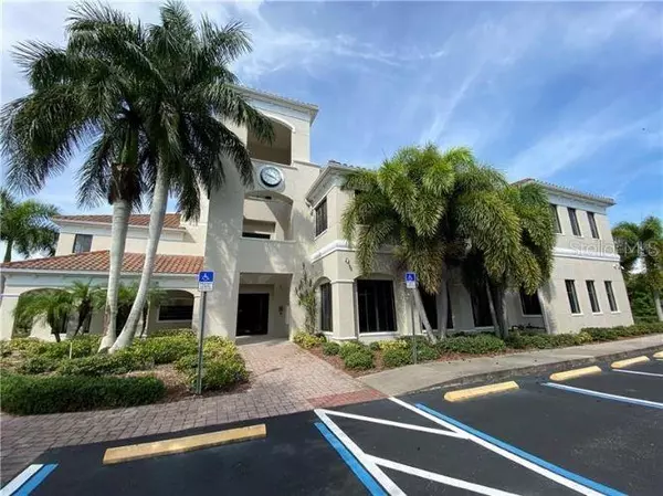 North Port, FL 34287,5900 PAN AMERICAN BLVD #205