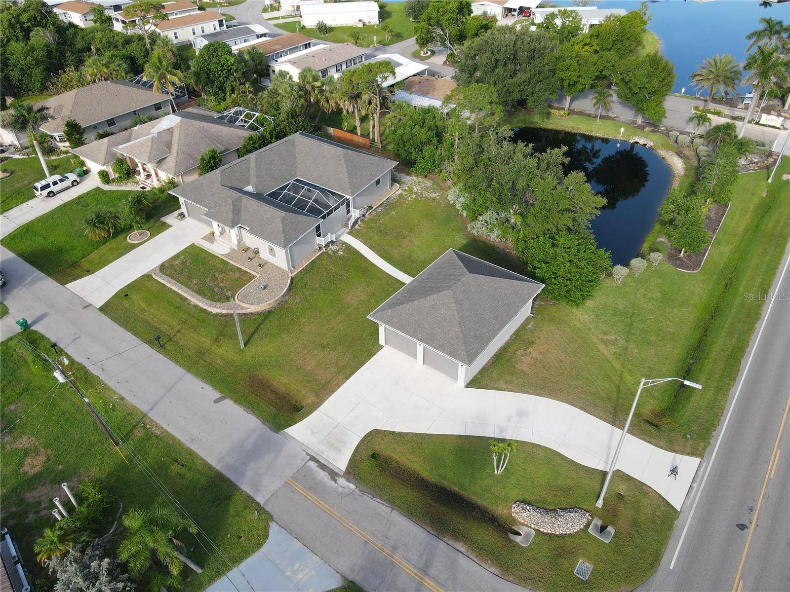 Punta Gorda, FL 33950,3201 COLONY CT