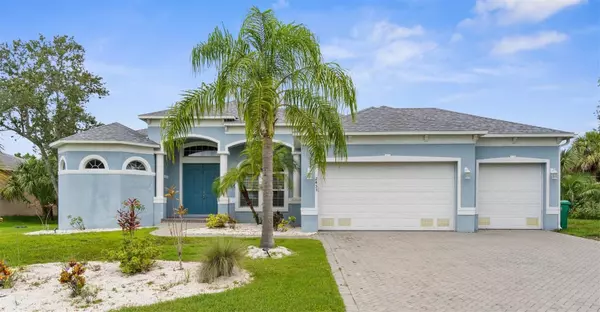 2453 HARBOUR DR, Punta Gorda, FL 33983