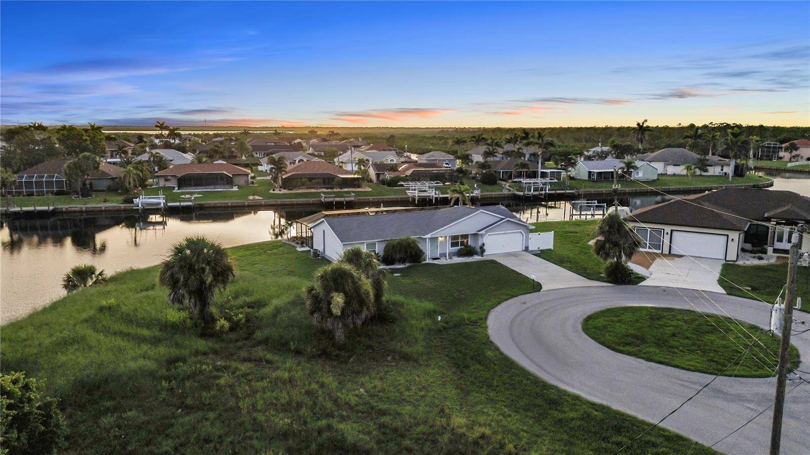 Port Charlotte, FL 33948,17103 HORIZON LN