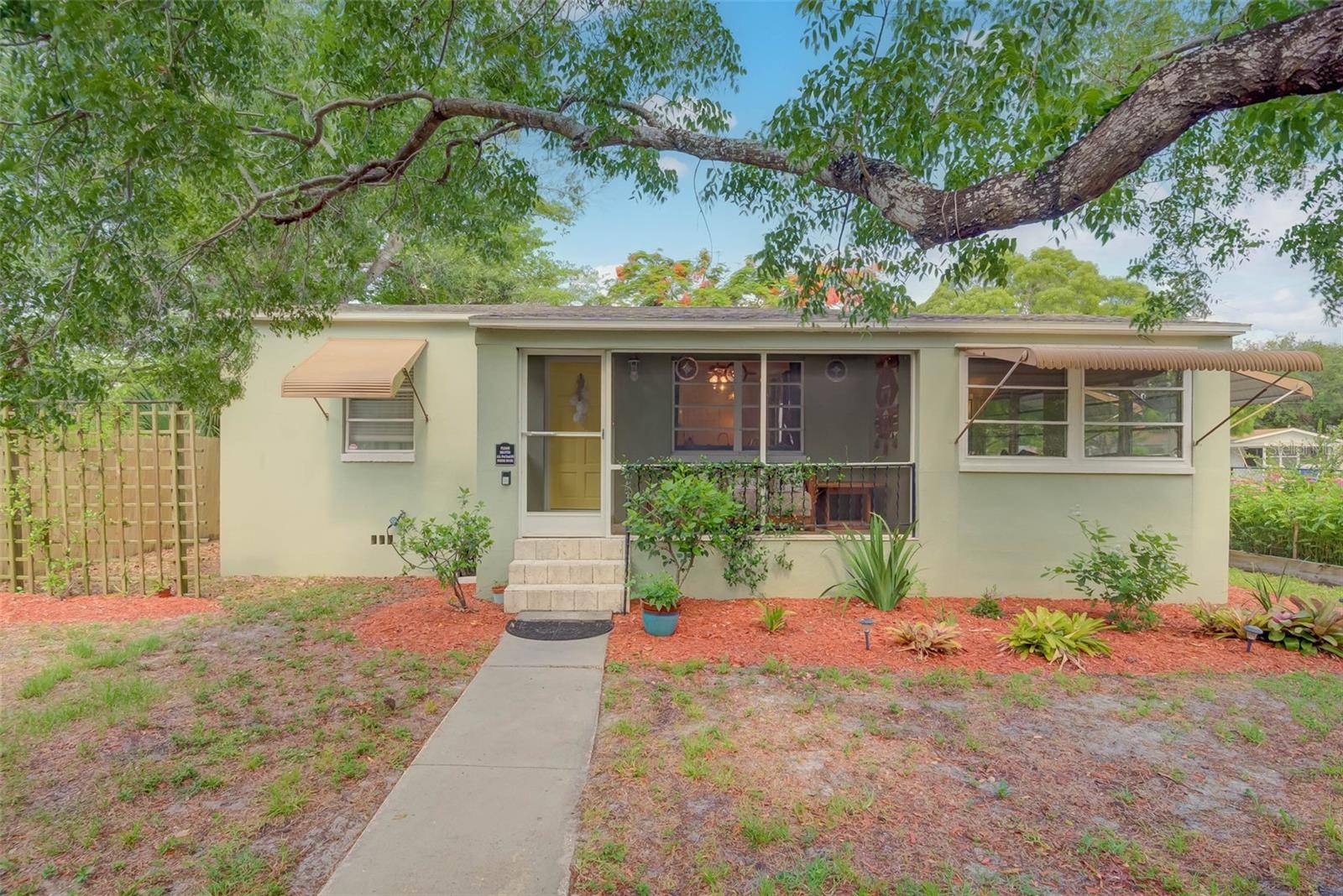 Fort Myers, FL 33901,2304 CLIFFORD ST