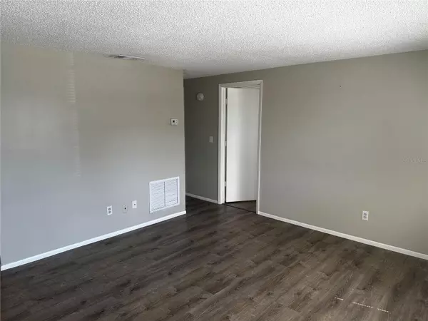 Englewood, FL 34224,6956 BRANDYWINE DR #B