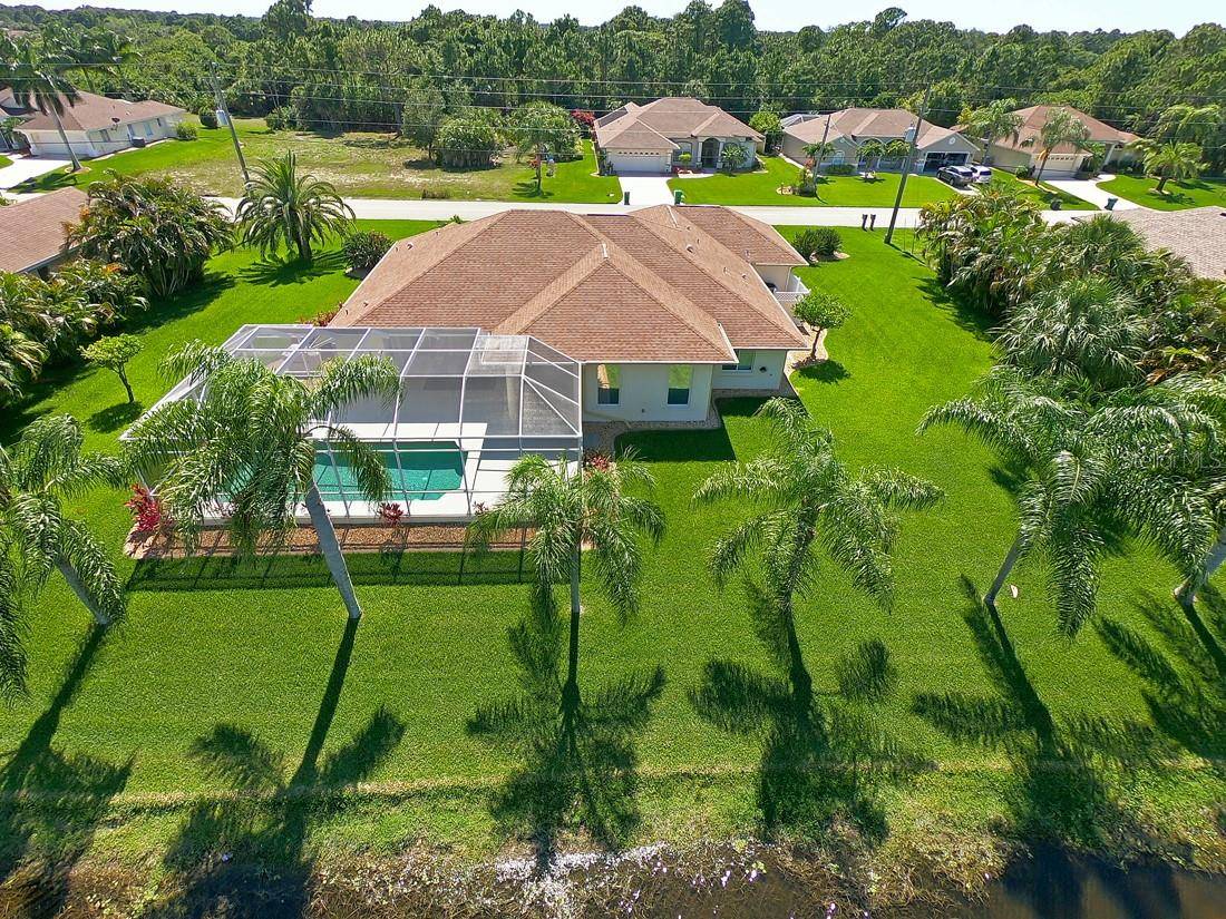 811 ROTONDA CIR, Rotonda West, FL 33947