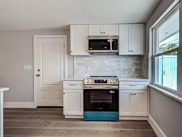 Englewood, FL 34223,1175 LITTLE CT