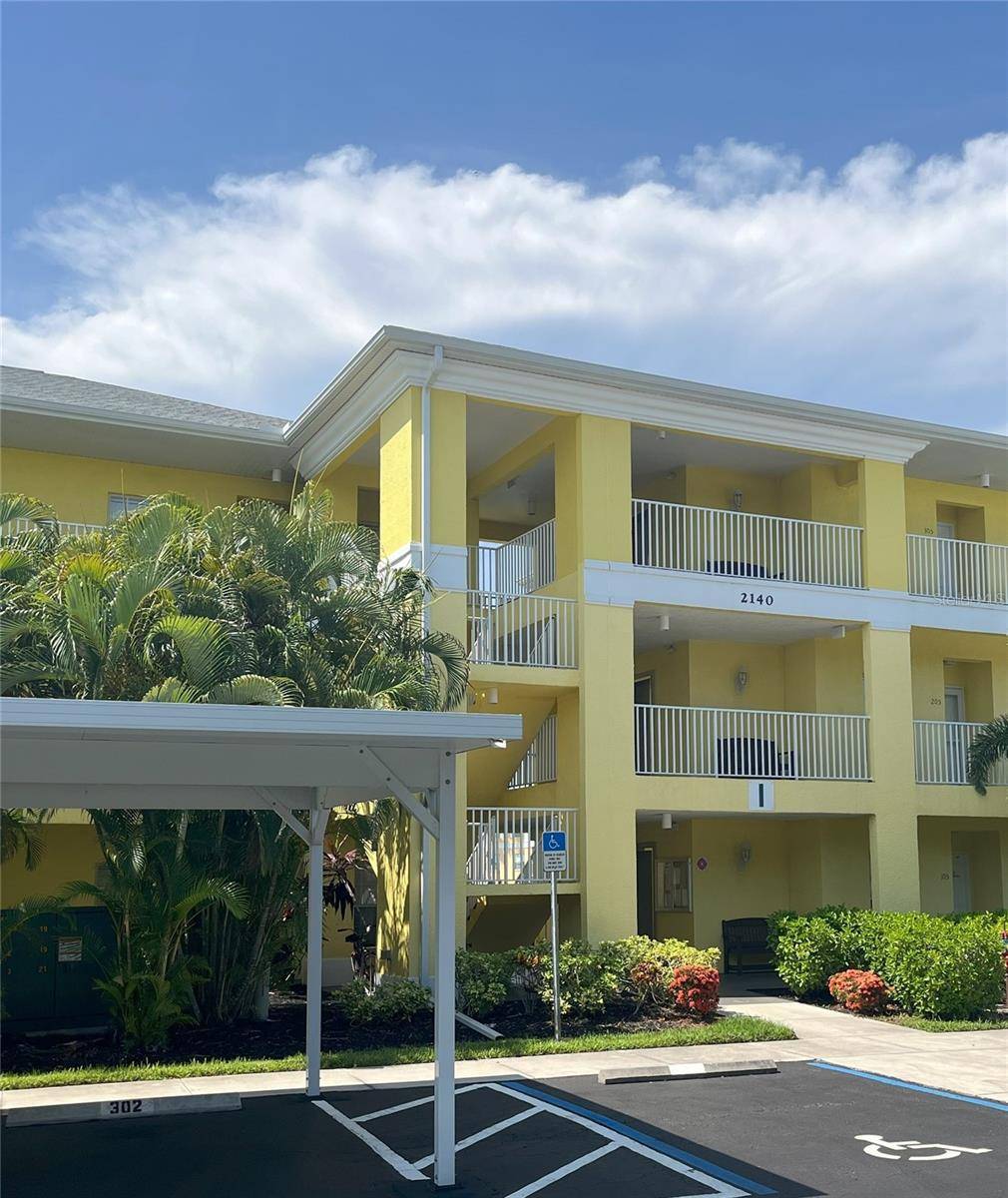 2140 HERON LAKE DR #202, Punta Gorda, FL 33983