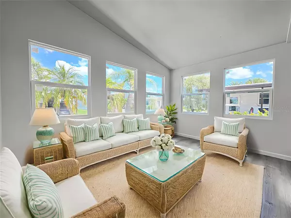 North Port, FL 34287,722 RIVERVIEW CIR