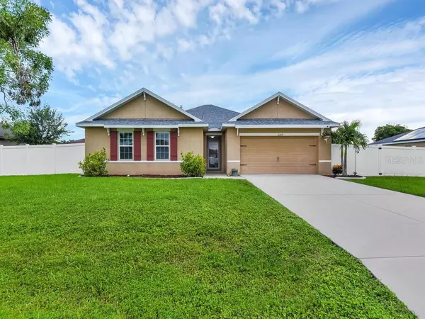2207 SW 12TH LN, Cape Coral, FL 33991