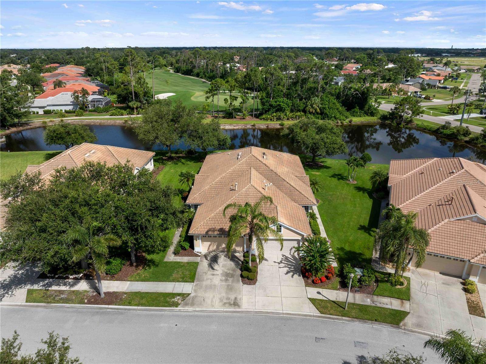 5057 WHISPERING OAKS DR, North Port, FL 34287