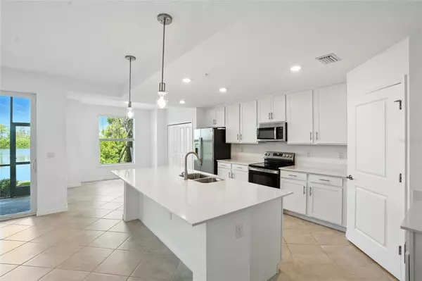 Punta Gorda, FL 33955,14281 HERITAGE LANDING BLVD #1415