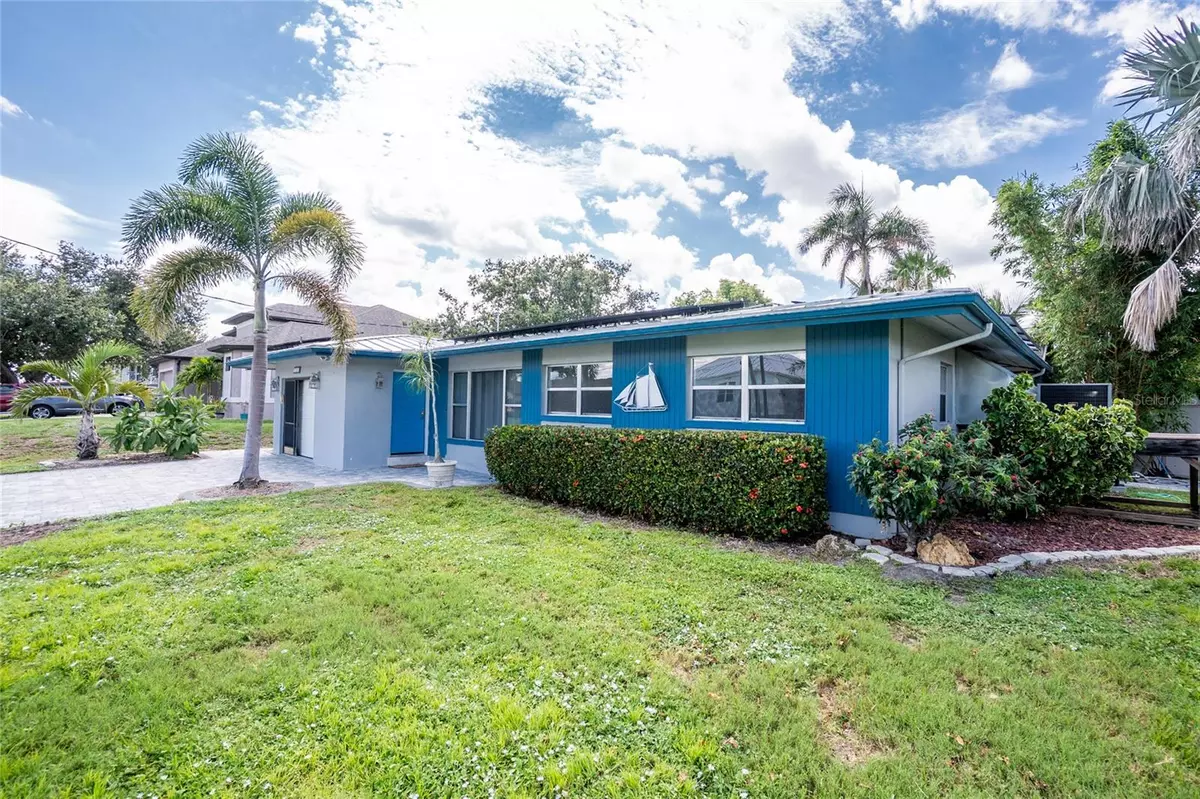 Punta Gorda, FL 33983,3767 PEACE RIVER DR