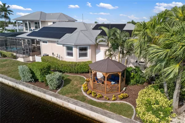 Punta Gorda, FL 33950,534 CANAL WAY