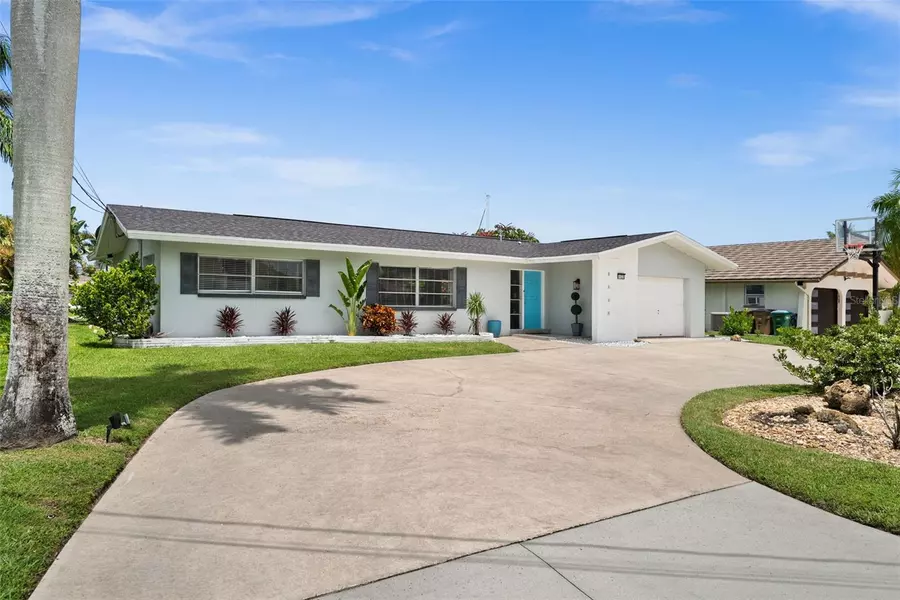 5122 SW 3RD AVE, Cape Coral, FL 33914