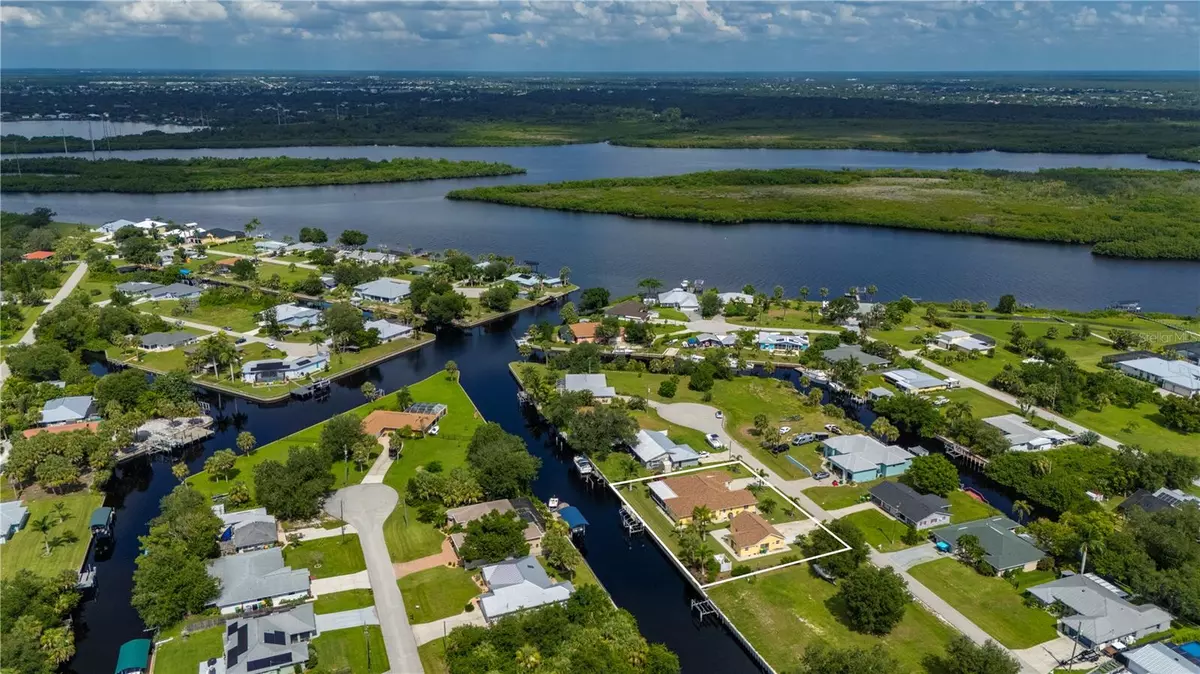 Punta Gorda, FL 33982,28435 SILVER PALM DR