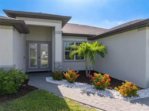 Cape Coral, FL 33991,209 SW 10TH PL